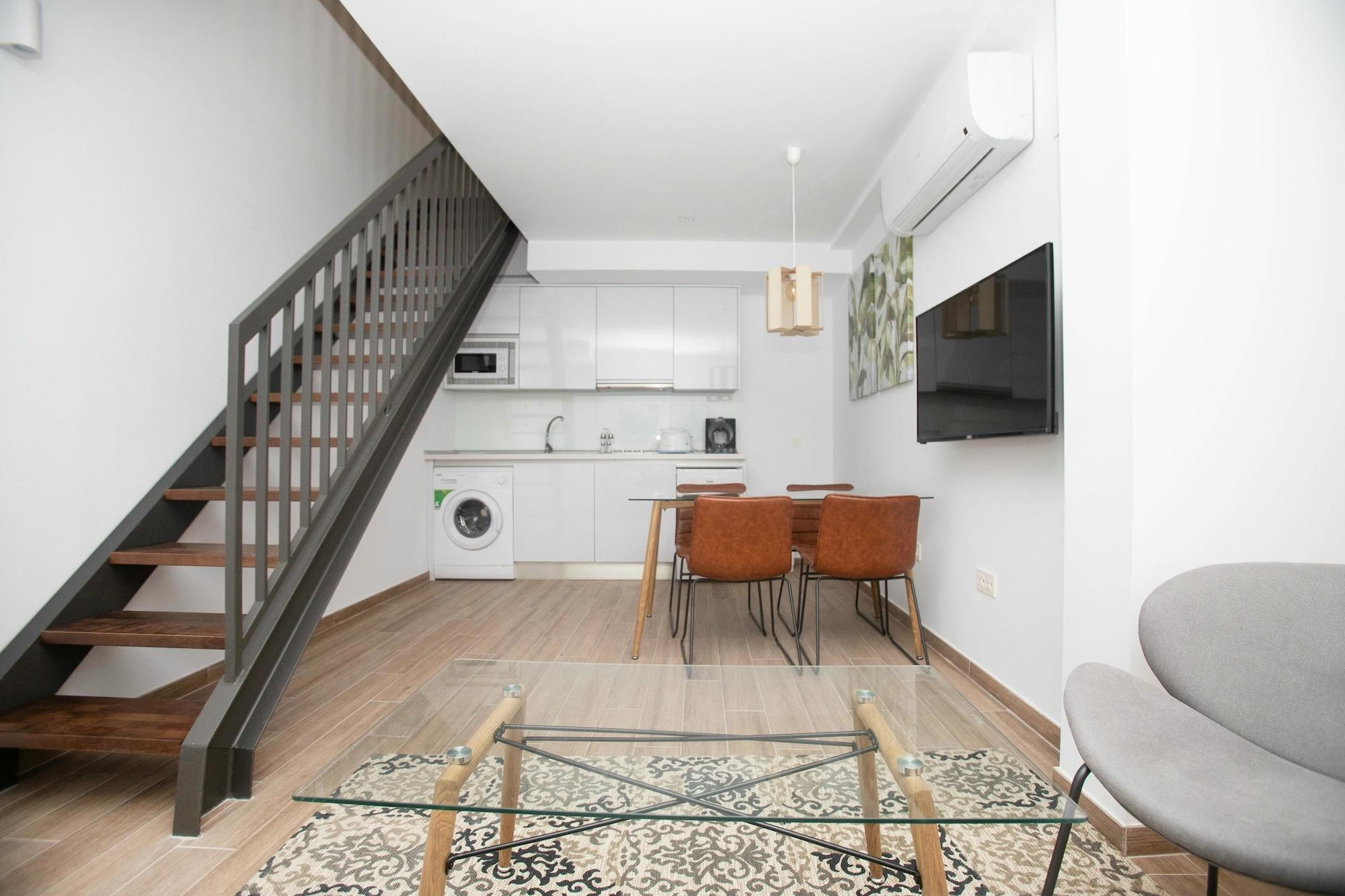 Feelathome Martires Apartments Malaga Exterior photo
